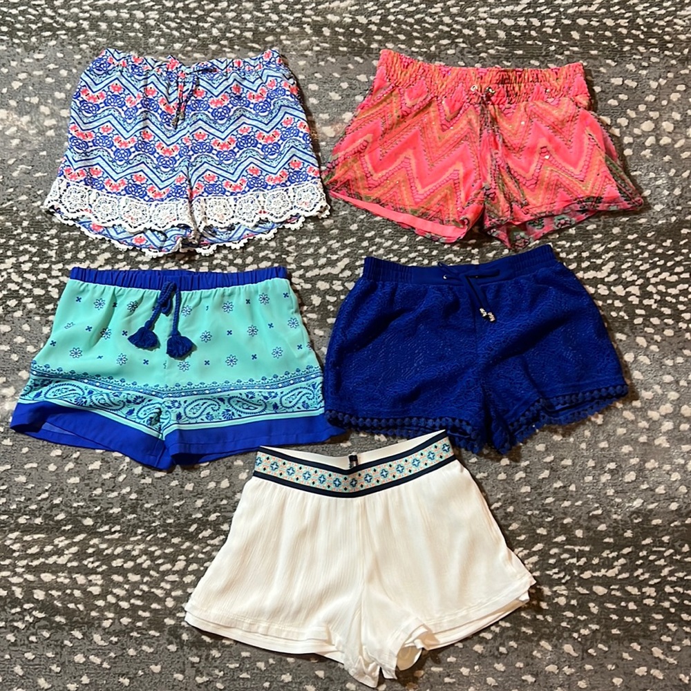 My Michelle Girls shorts-bundle of 5 shorts.